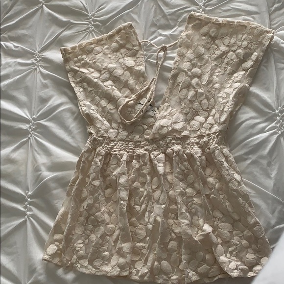 Top - Picture 2 of 2